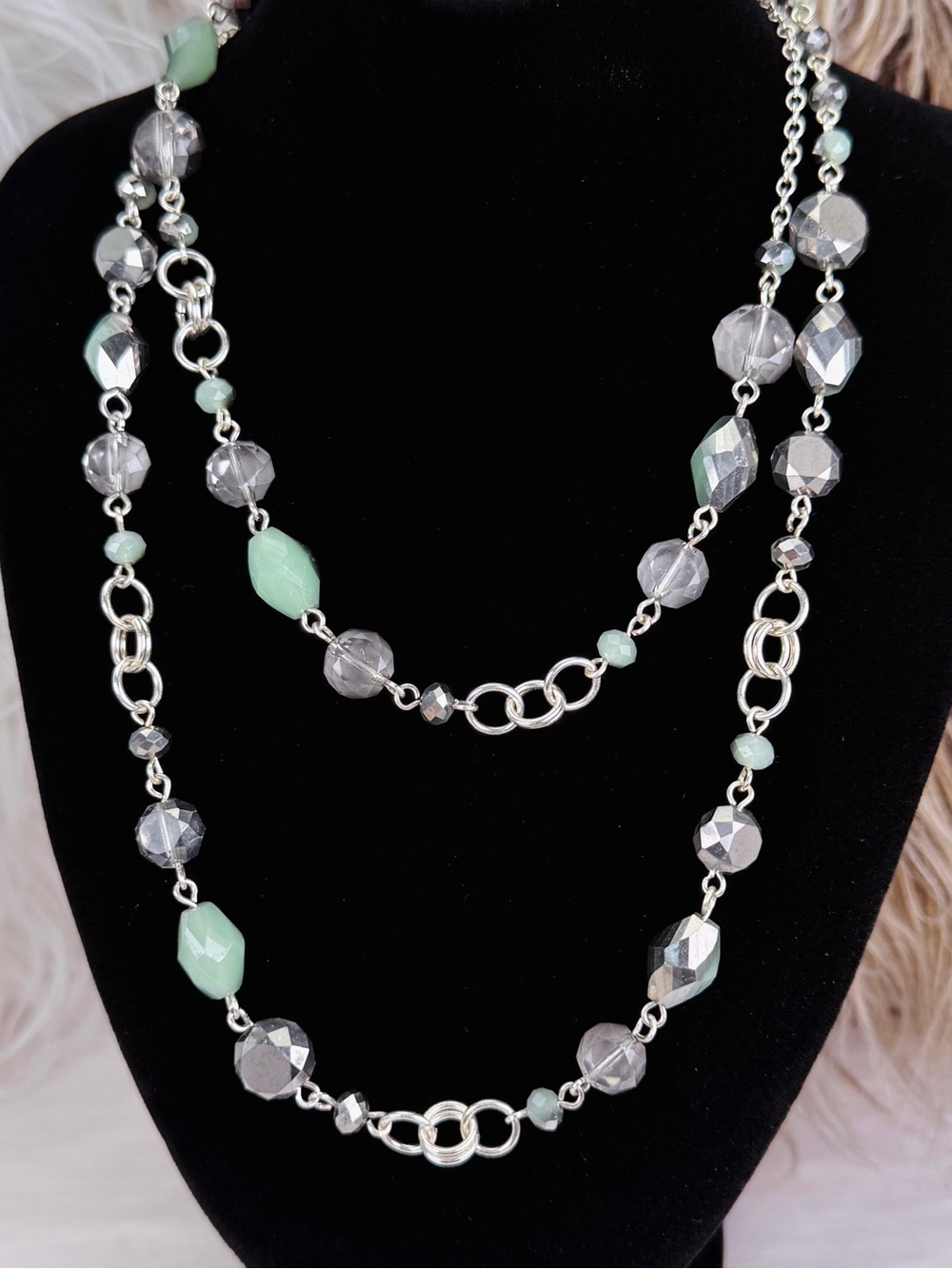 Vintage Long Mint Green Gray Faceted Bead Silver Tone Layering Necklace